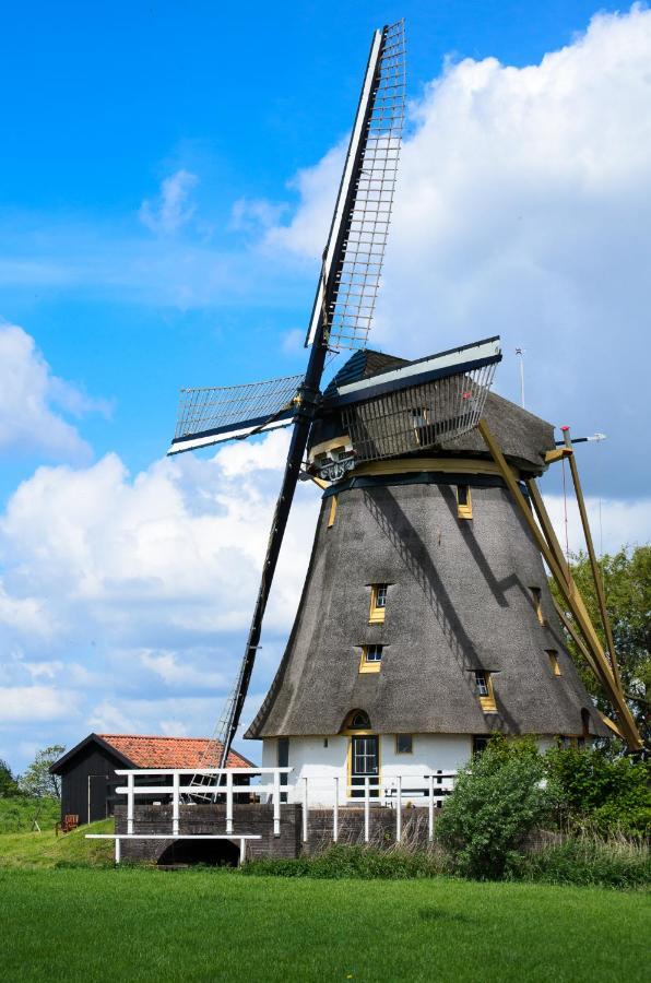 Mondriaanmolen, A Real Windmill Close To Amsterdam Abcoude Exteriör bild